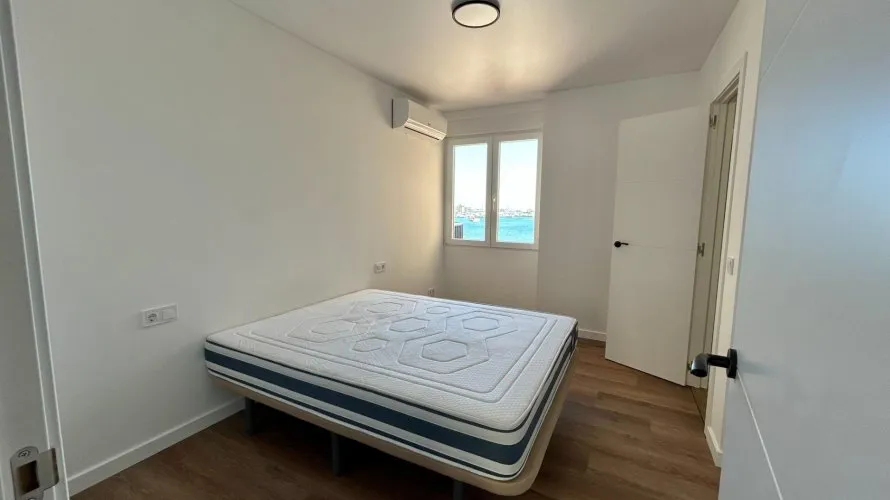2 bedrooms apartment for sale, Torrevieja, Spain No. 1107 № 4