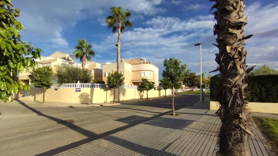 6 bedrooms apartment for sale, Torrevieja, Spain No. 1512 № 3