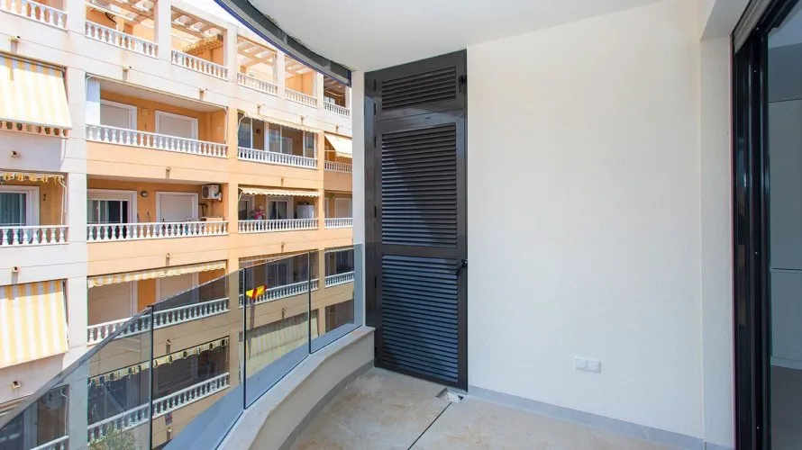 88m² apartment for sale, Torrevieja, Spain No. 1672 № 19