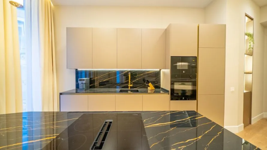 3 bedrooms apartment for sale, Madrid, Spain No. 1124 № 18