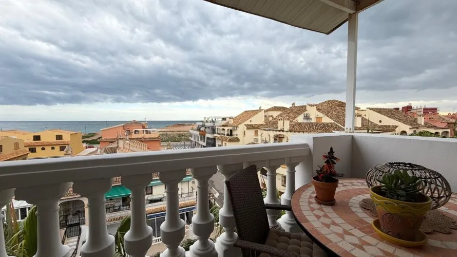 3 bedrooms penthouse for sale, Torrevieja, Spain No. 1161 № 1