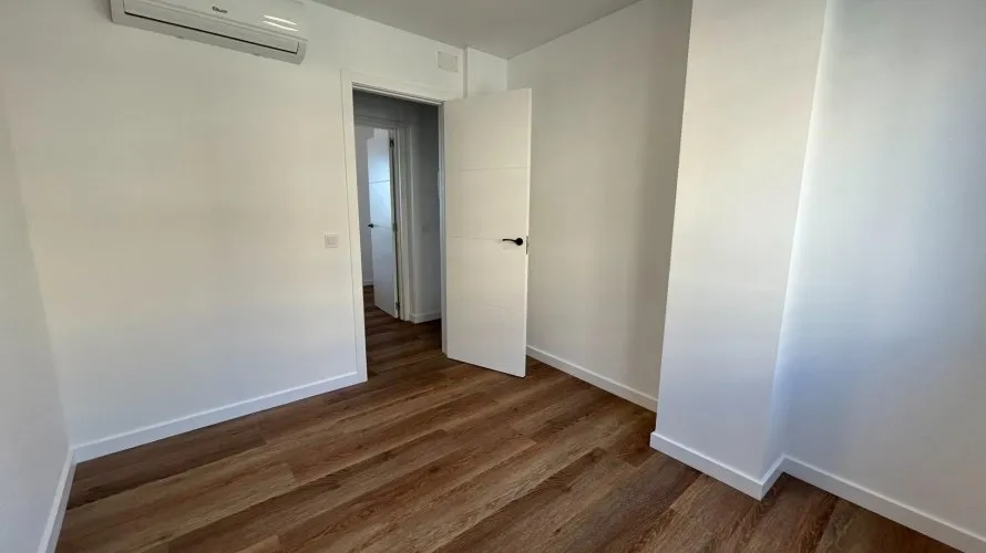2 bedrooms apartment for sale, Torrevieja, Spain No. 1107 № 3