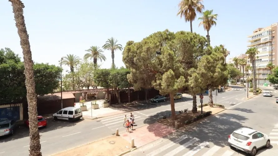 3 bedrooms apartment for sale, Torrevieja, Spain No. 1352