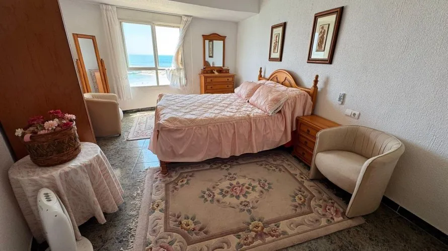 3 bedrooms apartment for sale, Torrevieja, Spain No. 1484 № 8
