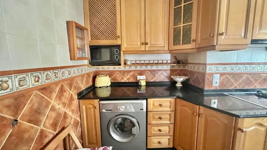 2 bedrooms apartment for sale, Torrevieja, Spain No. 1665