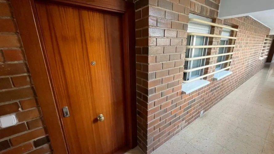 2 bedrooms apartment for sale, Benidorm, Spain No. 1250 № 9