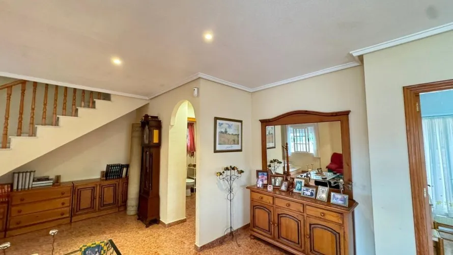 3 bedrooms apartment for sale, Torrevieja, Spain No. 1639 № 6