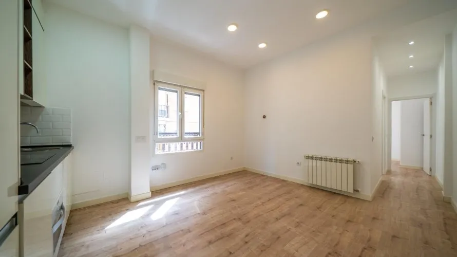 2 bedrooms apartment for sale, Madrid, Spain No. 1691 № 3