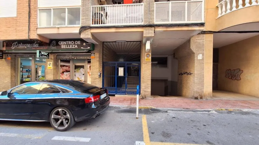 2 bedrooms penthouse for sale, Torrevieja, Spain No. 1136 № 28