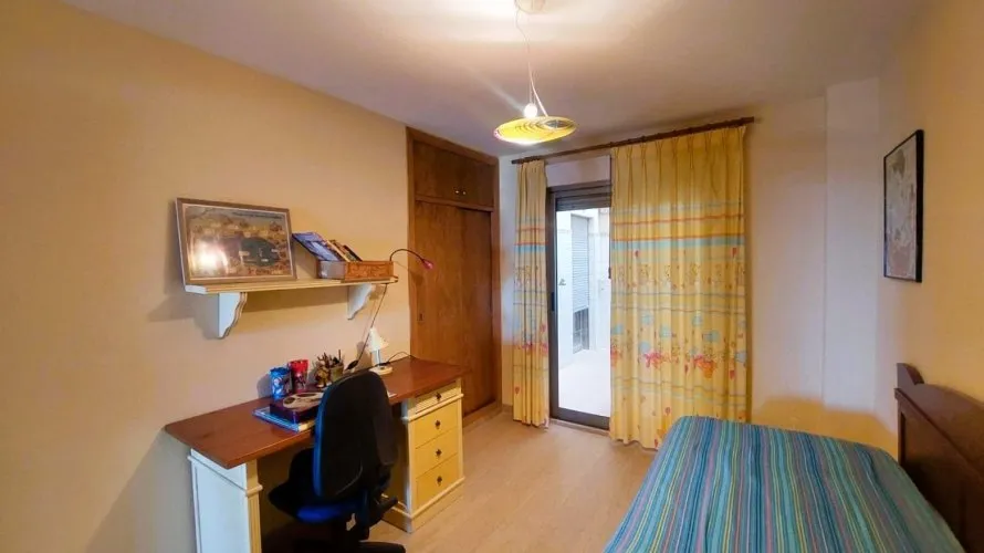 4 bedrooms apartment for sale, Torrevieja, Spain No. 1330 № 8