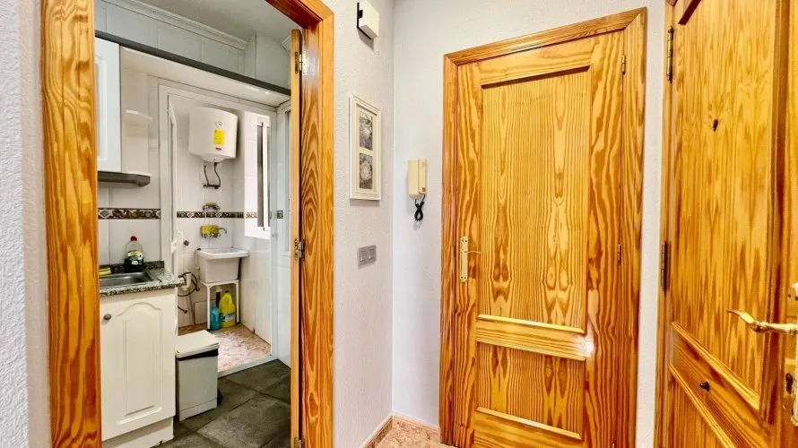 2 bedrooms apartment for sale, Torrevieja, Spain No. 1751 № 26