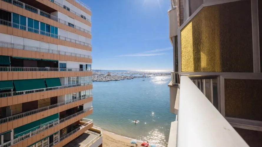 100m² apartment for sale, Torrevieja, Spain No. 1664 № 25