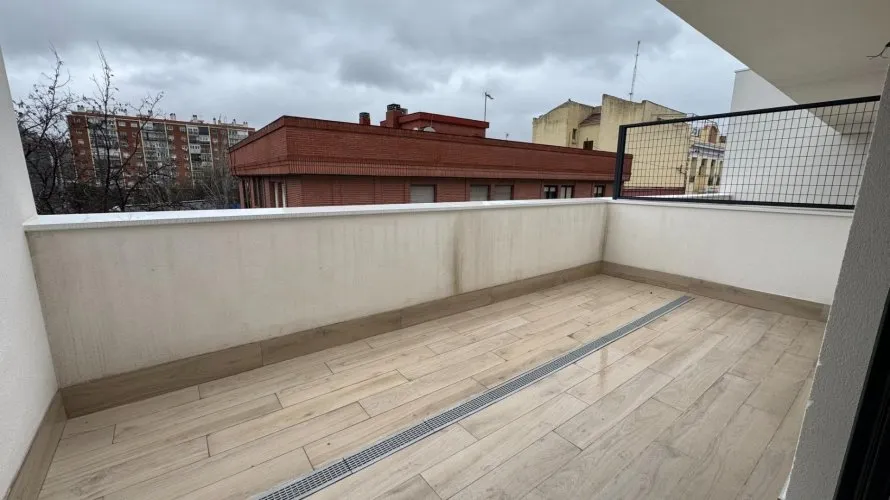 2 bedrooms penthouse for sale, Madrid, Spain No. 1417 № 5