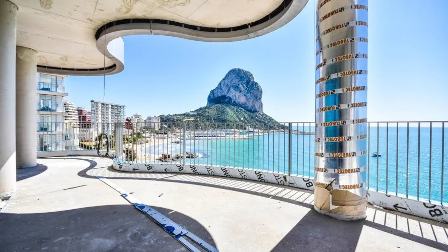 4 bedrooms apartment for sale, Calpe, Spain No. 1320 № 15