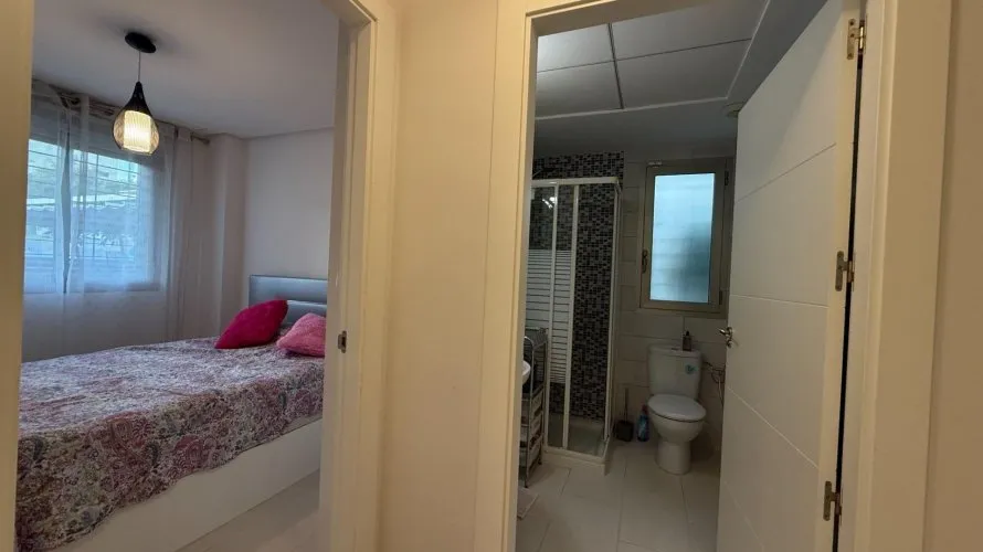 3 bedrooms apartment for sale, Torrevieja, Spain No. 1123 № 1