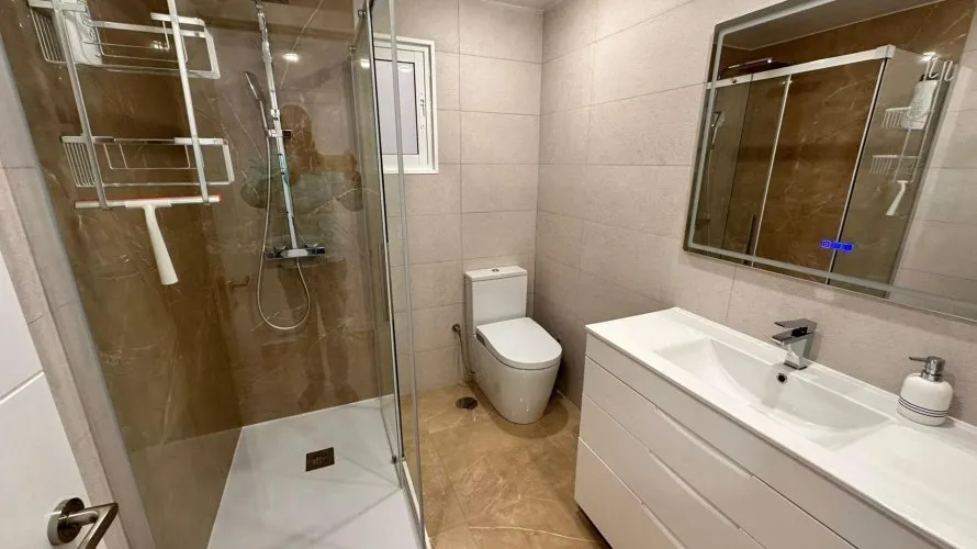 3 bedrooms apartment for sale, Torrevieja, Spain No. 1268
