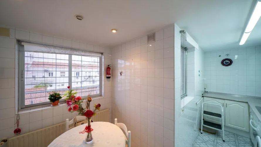 2 bedrooms apartment for sale, Madrid, Spain No. 1636 № 5