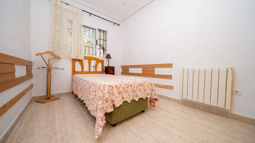 62m² apartment for sale, Alicante, Spain No. 1673 № 15