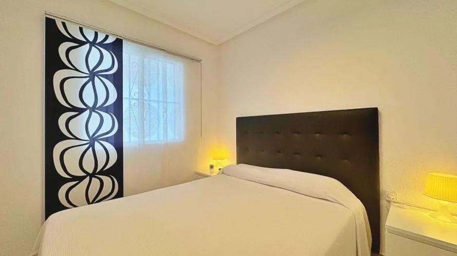 1 bedroom apartment for sale, Torrevieja, Spain No. 1629 № 20