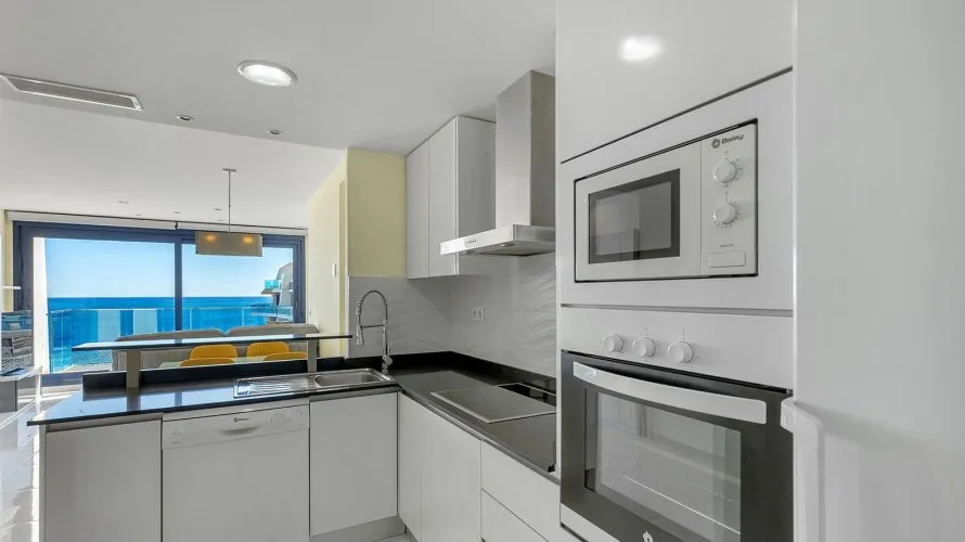 2 bedrooms penthouse for sale, Torrevieja, Spain No. 1626 № 4