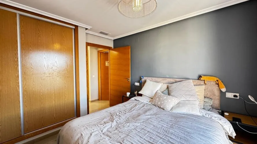 3 bedrooms apartment for sale, Nueva Torrevieja, Spain No. 1880 № 17