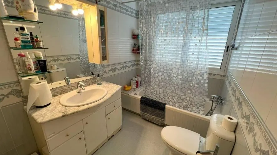 4 bedrooms apartment for sale, Manises, Spain No. 1789 № 4