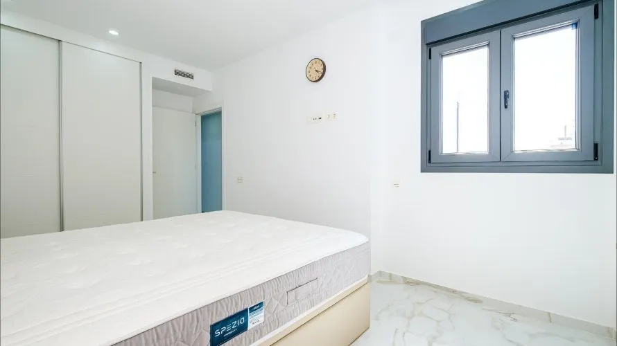 4 bedrooms penthouse for sale, Torrevieja, Spain No. 1886 № 26