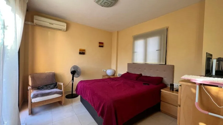 3 bedrooms duplex for sale, Villamartin, Spain No. 1798 № 16