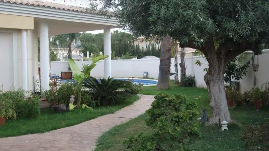 4 bedrooms apartment for sale, L'Eliana, Spain No. 1788 № 13