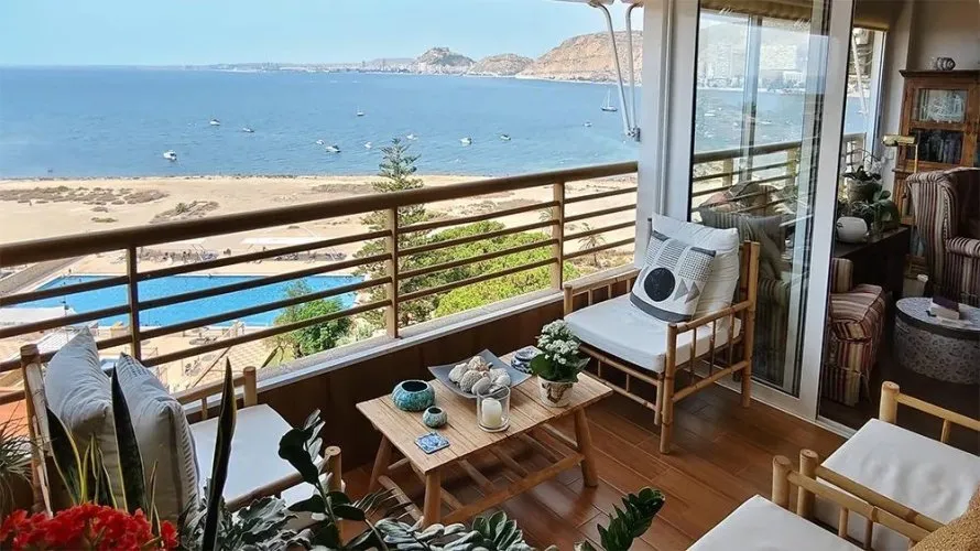 4 bedrooms apartment for sale, Cabo De Las Huertas, Spain No. 1844