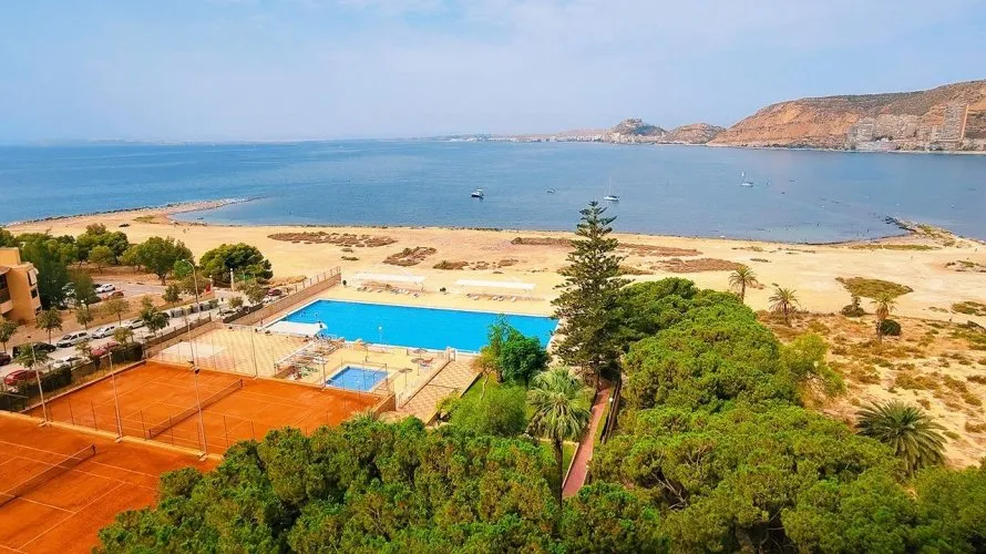 4 bedrooms apartment for sale, Cabo De Las Huertas, Spain No. 1844 № 1