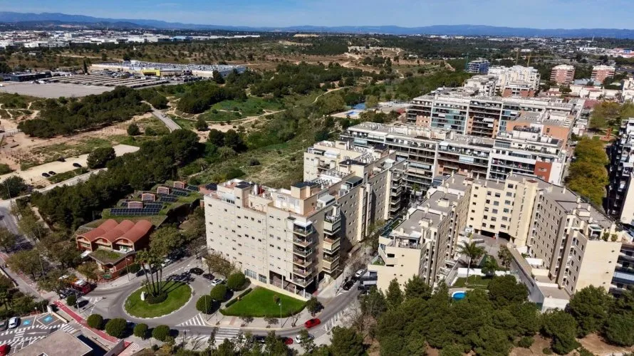 2 bedrooms apartment for sale, Paterna, Spain No. 1878 № 24