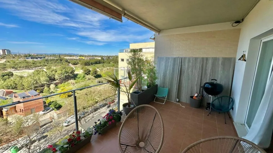 2 bedrooms apartment for sale, Paterna, Spain No. 1878 № 2
