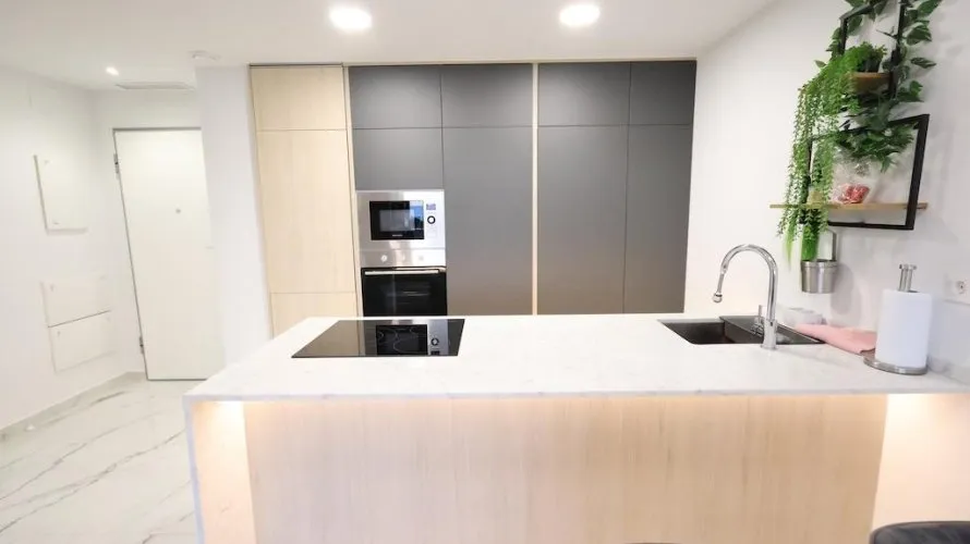 2 bedrooms apartment for sale, Torrevieja, Spain No. 1868 № 11