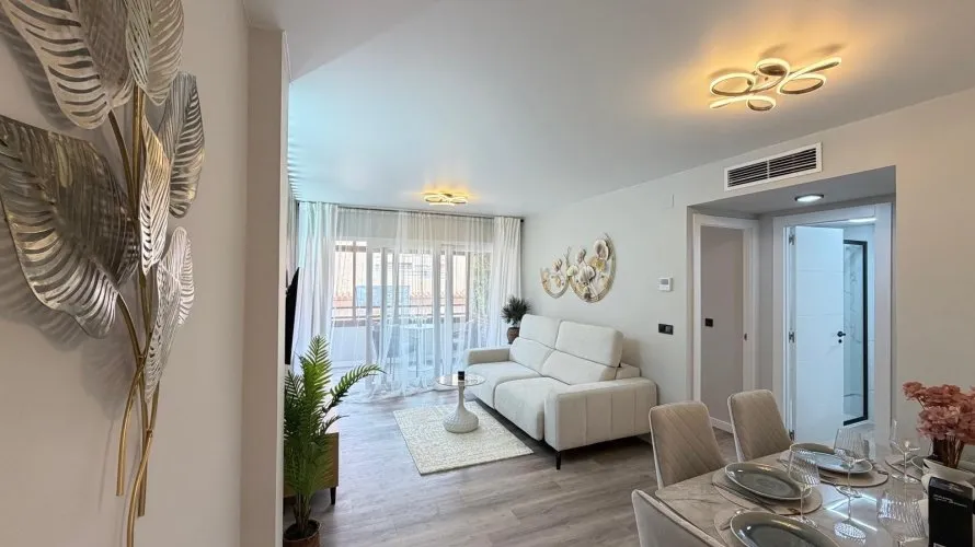 2 bedrooms apartment for sale, Torrevieja, Spain No. 2311 № 13