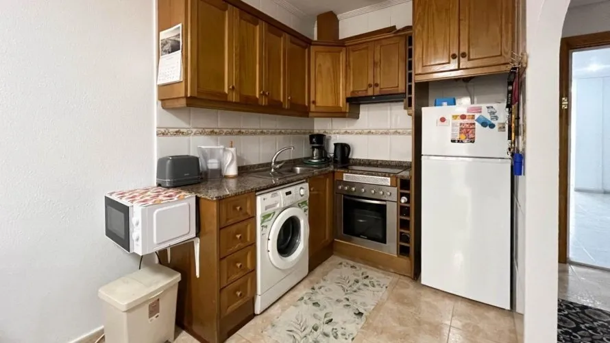 1 bedroom apartment for sale, Torrevieja, Spain No. 2361 № 12