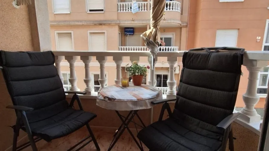 1 bedroom apartment for sale, Torrevieja, Spain No. 2407 № 6