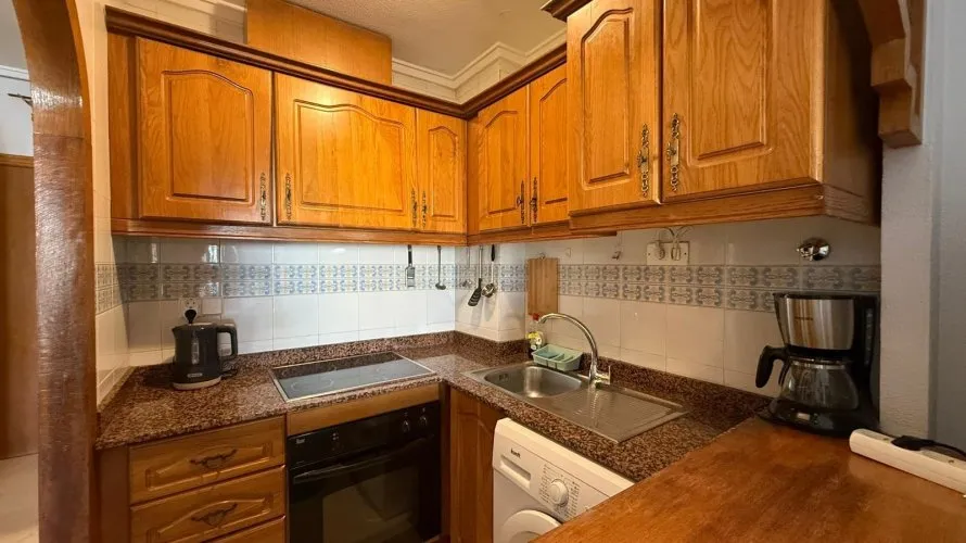 37m² apartment for sale, Torrevieja, Spain No. 2298 № 5