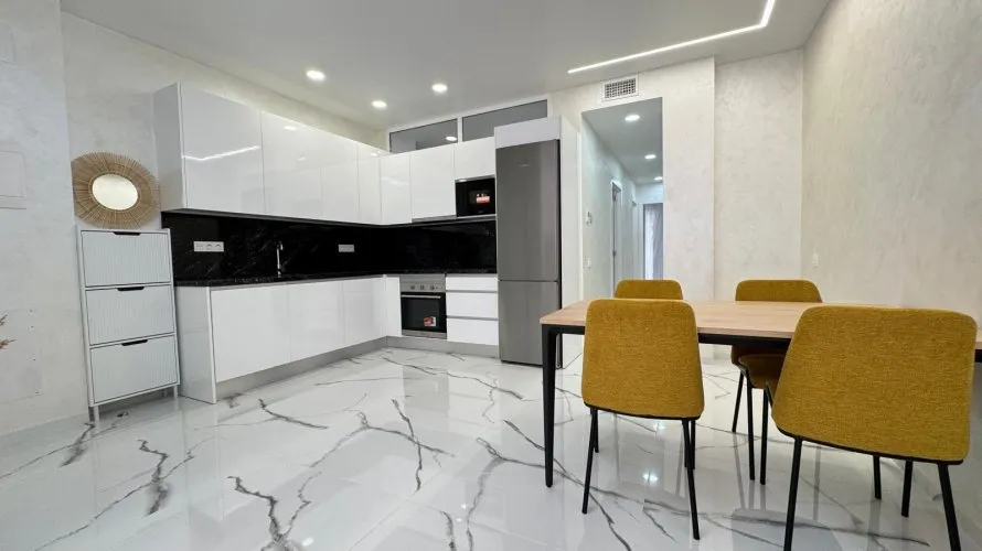 2 bedrooms apartment for sale, Torrevieja, Spain No. 2039 № 7