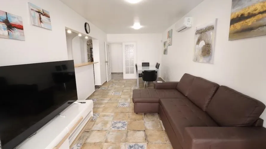 3 bedrooms apartment for sale, Torrevieja, Spain No. 2136 № 13