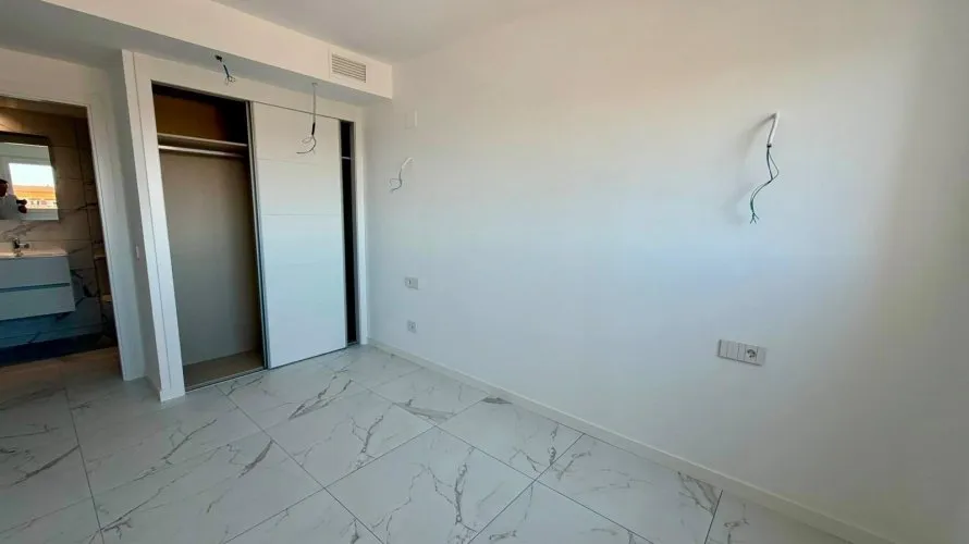 2 bedrooms apartment for sale, Torrevieja, Spain No. 2140 № 12