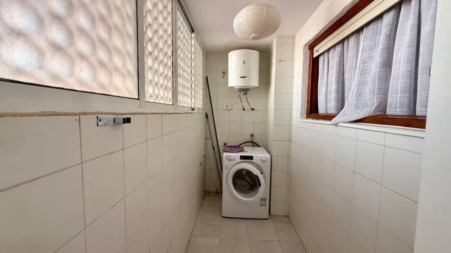 2 bedrooms apartment for sale, Torrevieja, Spain No. 2322 № 7