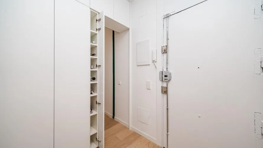 4 bedrooms apartment for sale, Madrid, Spain No. 2060 № 9