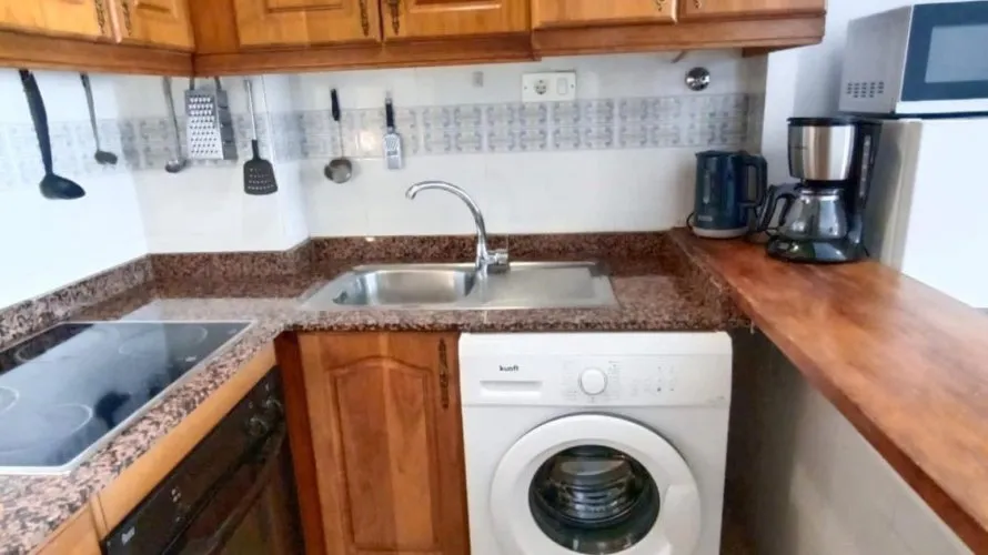 37m² apartment for sale, Torrevieja, Spain No. 2298 № 2