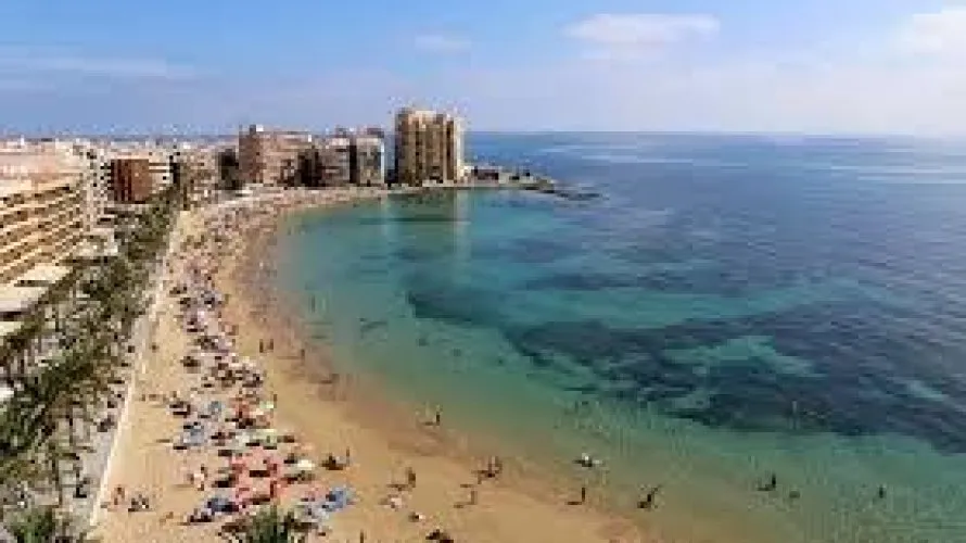 3 bedrooms apartment for sale, Torrevieja, Spain No. 2198