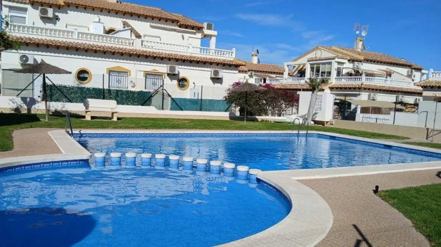 2 bedrooms penthouse for sale, La Florida, Spain No. 2026 № 26