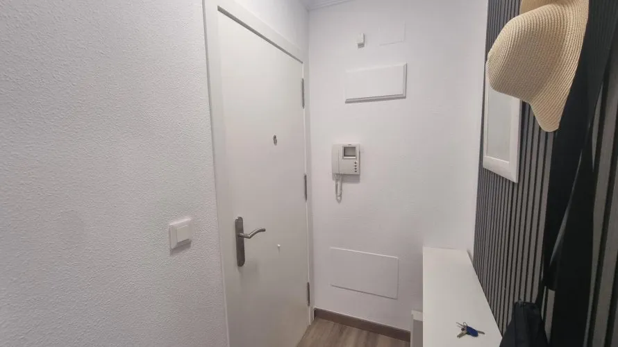 1 bedroom apartment for sale, Torrevieja, Spain No. 2094 № 27