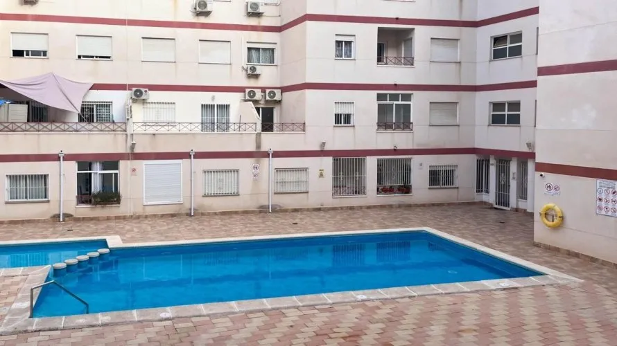 1 bedroom apartment for sale, Torrevieja, Spain No. 2361 № 2