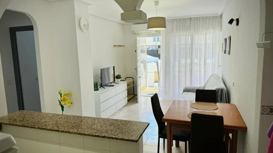 1 bedroom apartment for sale, Torrevieja, Spain No. 2369 № 10