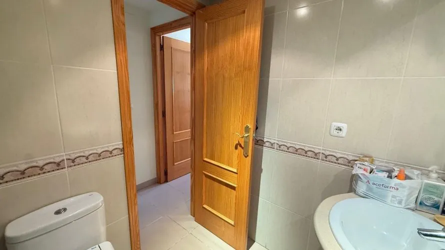 2 bedrooms apartment for sale, Guardamar del Segura, Spain No. 2033 № 2